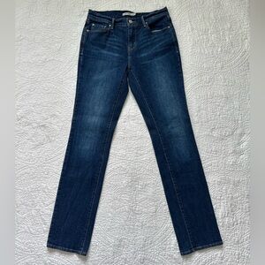 Levi’s 505 Classic Straight Leg Women’s Mid Rise Dark Wash Denim